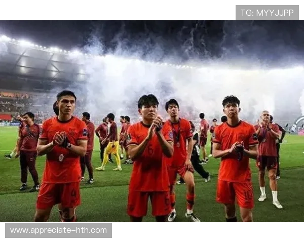 国足绝地反击晋级四强创历史新篇章球迷热泪沸腾八方喝彩全国欢庆