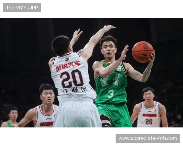 CBA联赛激战正酣本赛季争冠形势愈发扑朔迷离