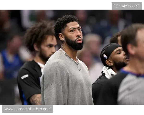 独行侠最新动态：球队阵容调整与新赛季备战全面解析