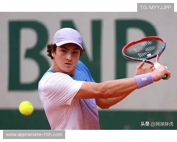 网球赛场风云再起新星崛起与老将争锋引发全球关注